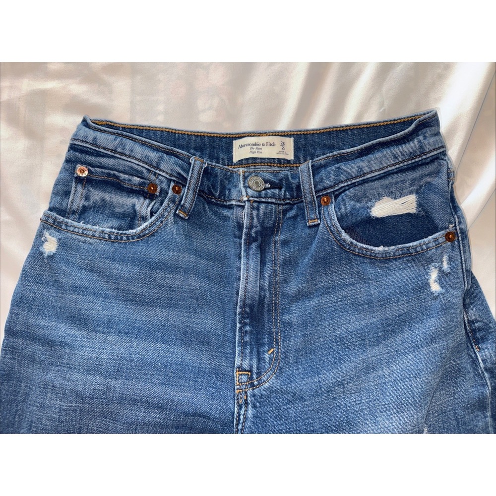 Abercrombie & Fitch Mom High Rise Straight Jean Size 2s